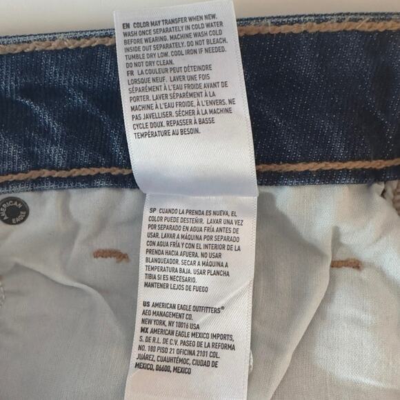 American Eagle AE Lace-Up A-Line High Rise Denim Mini Skirt Size 12 Dark Wash - Picture 8 of 9